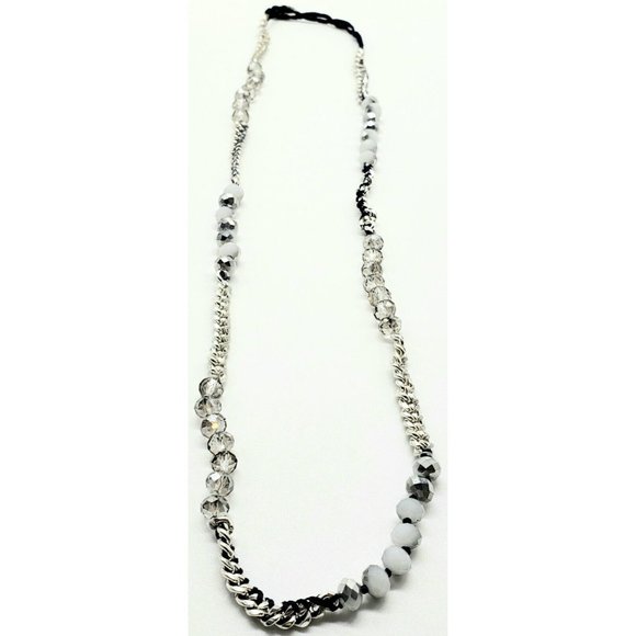 Chloe Isabel Czech Beaded Chain Necklace - Picture 7 of 8